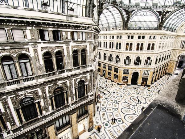 Domus Sibyllina, Galleria Umberto I : photo 1 de la chambre chambre deluxe double ou lits jumeaux