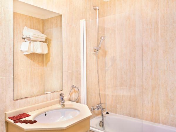 Hotel San Lázaro : photo 3 de la chambre chambre triple