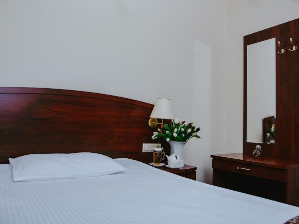 Hotel Korel : photo 2 de la chambre grande chambre simple