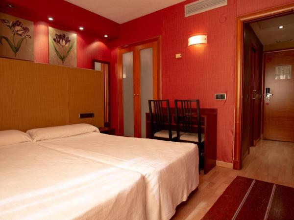Hotel Villa de Barajas : photo 6 de la chambre chambre double ou lits jumeaux