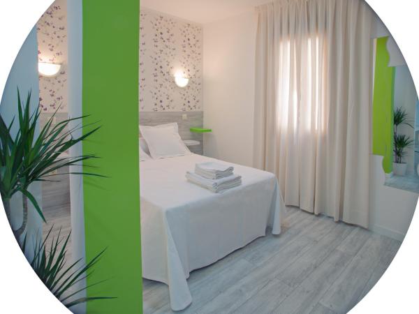 Nersan : photo 1 de la chambre chambre double ou lits jumeaux avec salle de bains privative