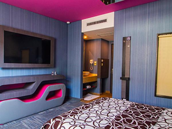 HOTEL ZARAGOZA INN BOUTIQUE : photo 1 de la chambre suite lit queen-size