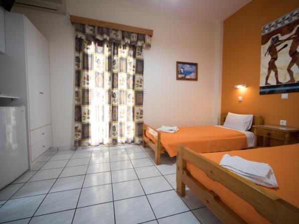 Villa Stella : photo 5 de la chambre chambre lits jumeaux standard avec vue sur jardin