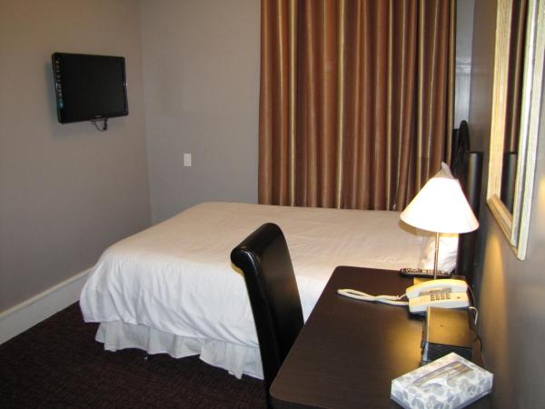 Barclay Hotel : photo 3 de la chambre chambre standard lit queen-size