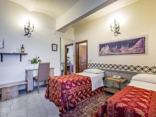Hotel Collodi Firenze : photo 3 de la chambre suite junior