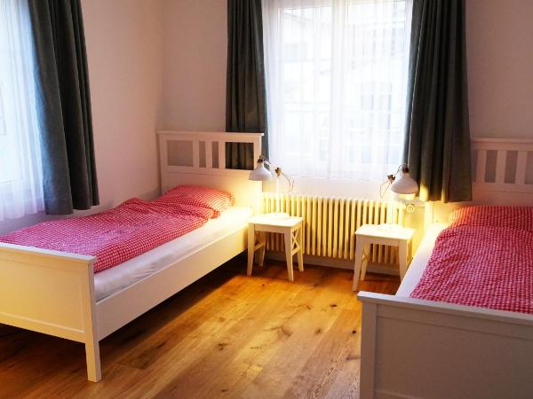 Adventure Guesthouse Interlaken : photo 8 de la chambre chambre triple standard