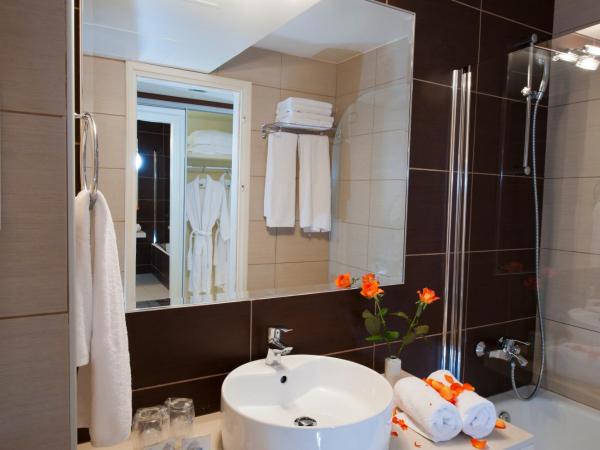 Grand Hotel Holiday Resort : photo 6 de la chambre chambre double supérieure