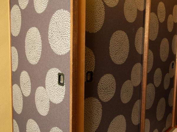 Trip & Sleep Hostel : photo 3 de la chambre chambre quadruple de style japonais avec salle de bains commune