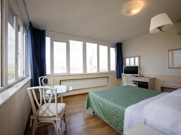 Hotel Duomo : photo 5 de la chambre chambre quadruple