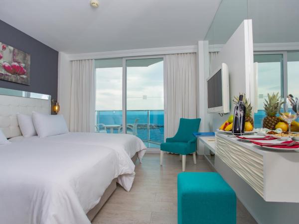 Le Bleu Hotel & Resort Kusadasi : photo 3 de la chambre chambre triple - vue sur mer