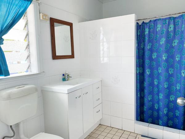 Caravella Backpackers : photo 1 de la chambre apartment with private bathroom and shared kitchen