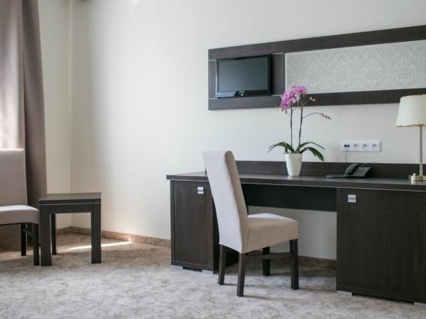 Hotel Luxor : photo 5 de la chambre chambre lits jumeaux