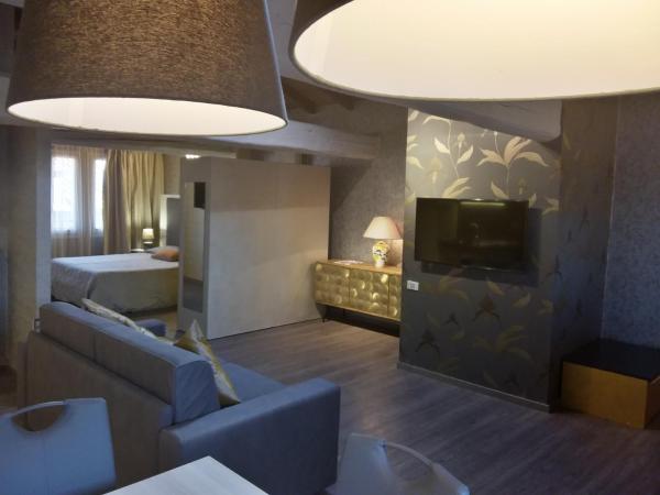 Hotel Centrale : photo 3 de la chambre studio (3 adultes) - annexe