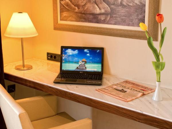 Pharae Palace : photo 3 de la chambre suite junior - vue sur mer