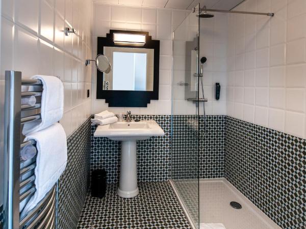 Best Western Hôtel Journel Antibes Juan-les-Pins : photo 9 de la chambre chambre lit queen-size supérieure - non-fumeurs