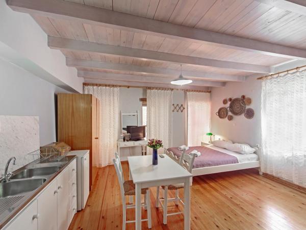 KasteliSuites : photo 5 de la chambre studio Économique