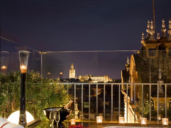 Hotel Colón Gran Meliá - The Leading Hotels of the World : photo 3 de la chambre grande chambre premium red level avec terrasse