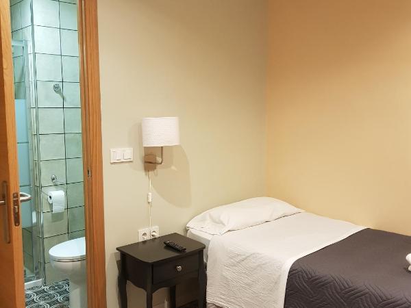 Pension Arena Alicante : photo 8 de la chambre chambre simple Économique