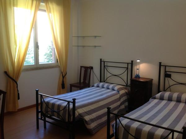 Ospitalità San Tommaso d'Aquino : photo 5 de la chambre chambre lits jumeaux