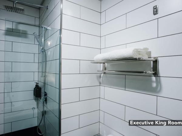 Ceria Hotel : photo 5 de la chambre chambre lit king-size exécutive