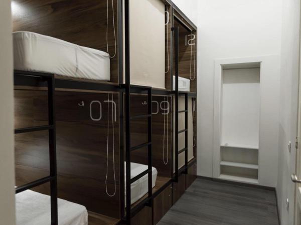 Kumba Hostel : photo 4 de la chambre lit dans dortoir mixte de 6 lits