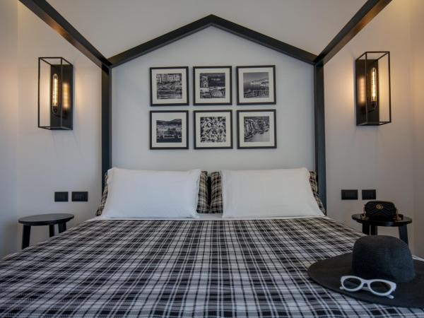 Maison Bon Bon : photo 6 de la chambre chambre double ou lits jumeaux deluxe - vue sur mer