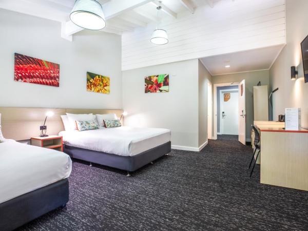 Nightcap at the Ranch Hotel : photo 1 de la chambre queen and single studio 