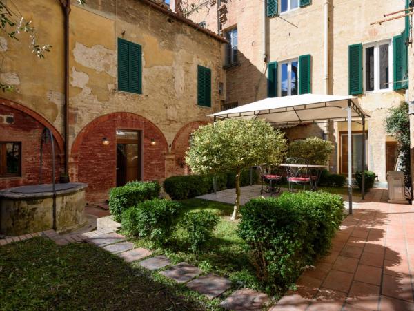 Piazza Paradiso Accommodation : photo 9 de la chambre appartement en duplex - bâtiment séparé