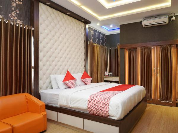 Super OYO 444 Rafitha Homestay : photo 2 de la chambre suite deluxe