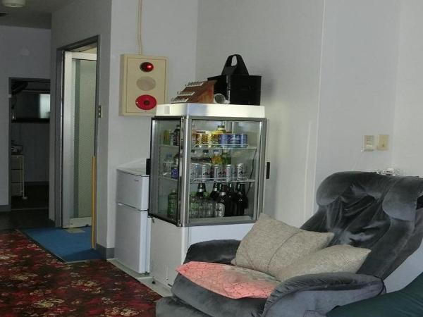 Ryokan Suzukisou-8 tatami mats room No bath and toilet- Vacation STAY 17864 : photo 2 de la chambre studio