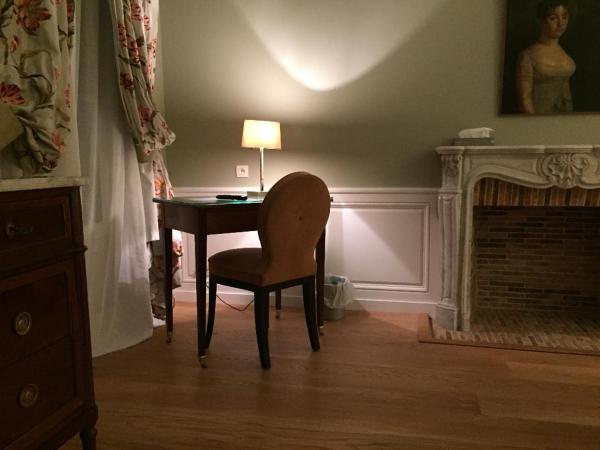 Htel de Londres : photo 5 de la chambre chambre double suprieure