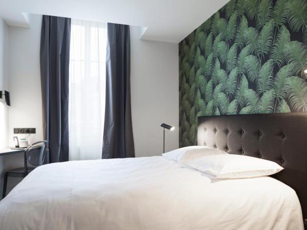 Logis Hotel du Maine : photo 5 de la chambre chambre double supérieure