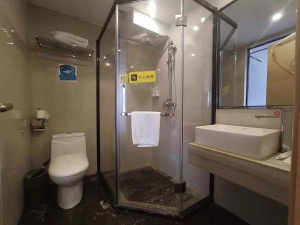 7Days Dongguan Tangxiayin Square Walmart : photo 5 de la chambre chambre double avec 2 lits doubles