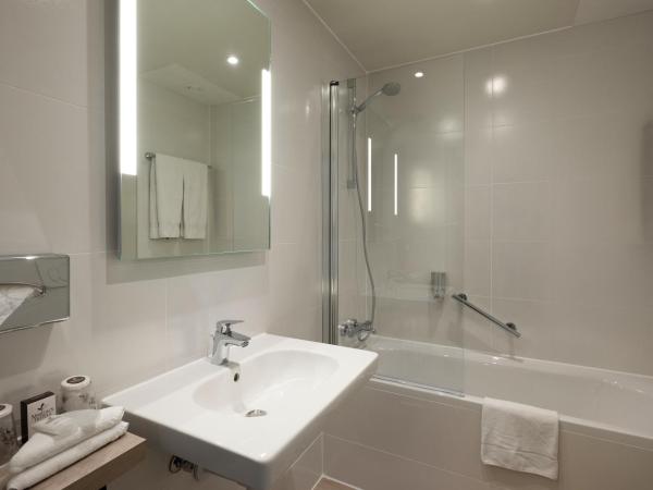 Martin's Brugge : photo 3 de la chambre chambre double avec baignoire