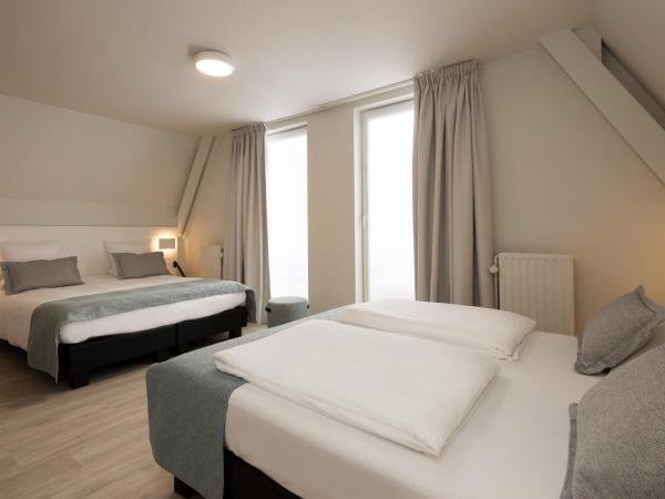 Martin's Brugge : photo 3 de la chambre chambre quadruple