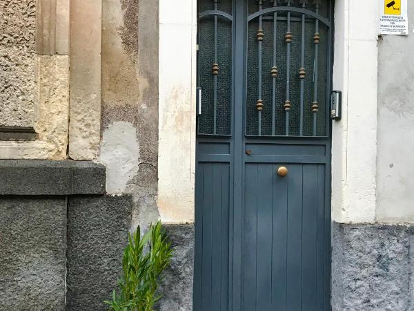 La Dimora di Medusa : photo 2 de la chambre chambre quadruple avec salle de bains privative