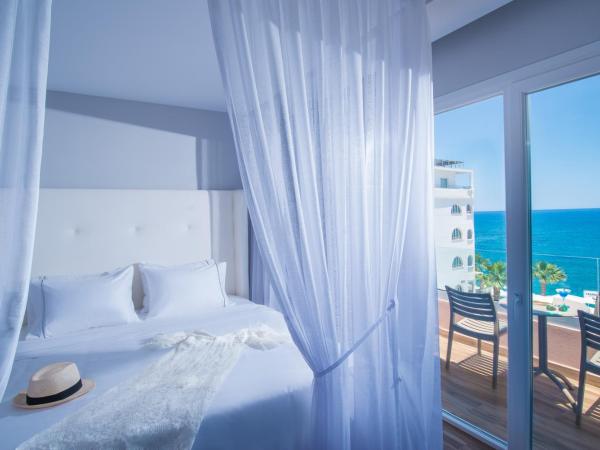 Mari Kristin Beach Hotel : photo 2 de la chambre suite junior