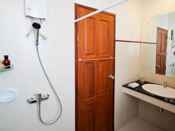 The Meet Green Apartment : photo 10 de la chambre suite