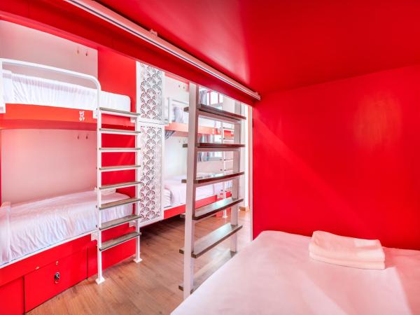 Ama Hostel Bangkok : photo 9 de la chambre dortoir mixte de 8 lits