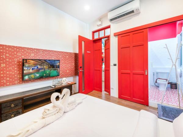 Ama Hostel Bangkok : photo 3 de la chambre chambre familiale avec salle de bains privative
