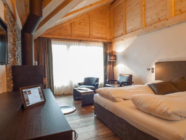 Bernerhof Swiss Quality Hotel Gstaad : photo 9 de la chambre loft alpin