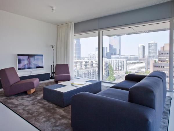 Urban Residences Rotterdam : photo 1 de la chambre studio en angle