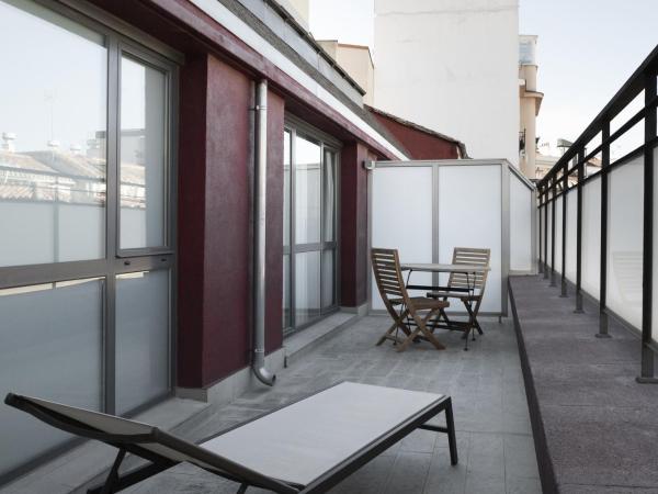 Petit Palace Plaza Mayor : photo 4 de la chambre chambre double avec terrasse