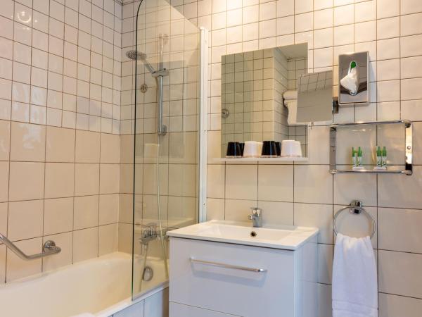 Hotel des Nations Saint Germain : photo 8 de la chambre chambre double