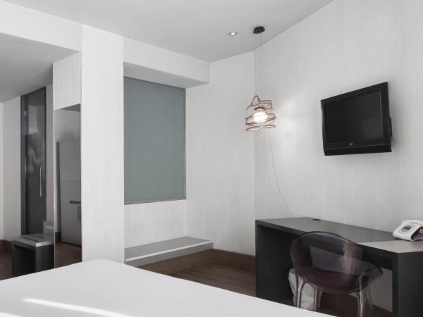 Petit Palace Plaza Mayor : photo 4 de la chambre chambre quadruple (4 adultes)