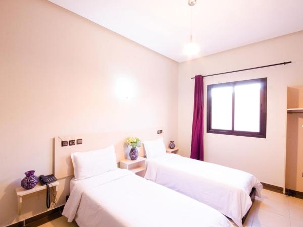 Hotel INOU : photo 4 de la chambre chambre lits jumeaux