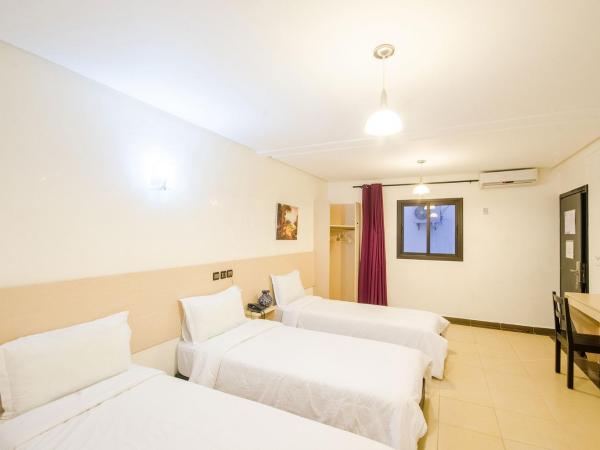 Hotel INOU : photo 9 de la chambre chambre triple standard