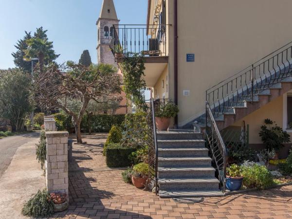 Apartment Complex Orzan Lovrecica : photo 3 de la chambre appartement avec terrasse