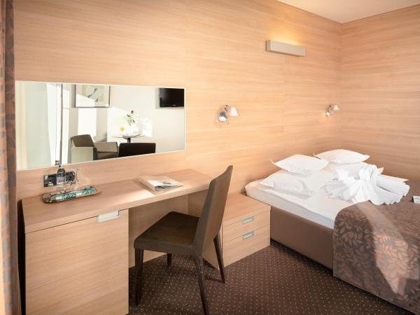 Hotel Olympia : photo 4 de la chambre chambre double ou lits jumeaux classique