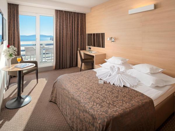 Hotel Olympia : photo 1 de la chambre chambre double ou lits jumeaux supérieure - vue sur mer